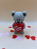 Herzbär – personalisiertes Geschenk mit Herz für Valentinstag 