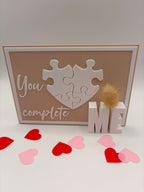 You complete me – Puzzle-Herz Aufsteller mit Figuren